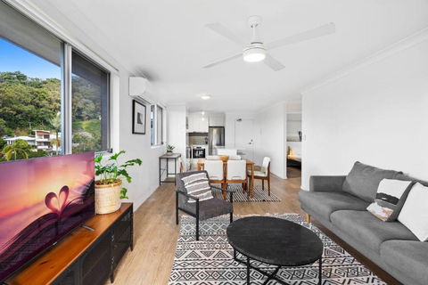 Salty Sea Breeze Apartment 500m To Waters Edge - Dalby Accommodation 0