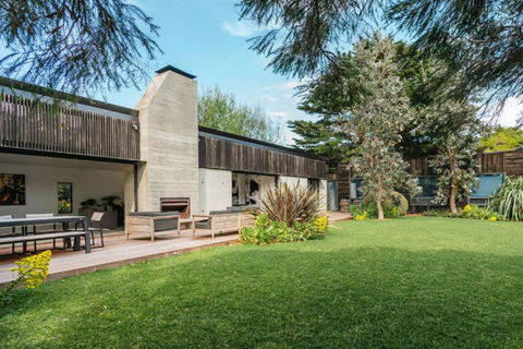 Samantha - Dalby Accommodation 2