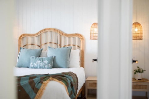 Sanbis Cabin - Hidden Boutique Retreat, Sea Views - Dalby Accommodation 0