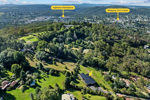 Sanctuaire, Southern Highlands - Dalby Accommodation 2