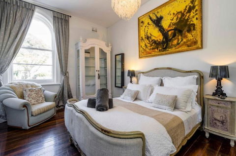 Sanctuary At The Rocks - Dalby Accommodation 1