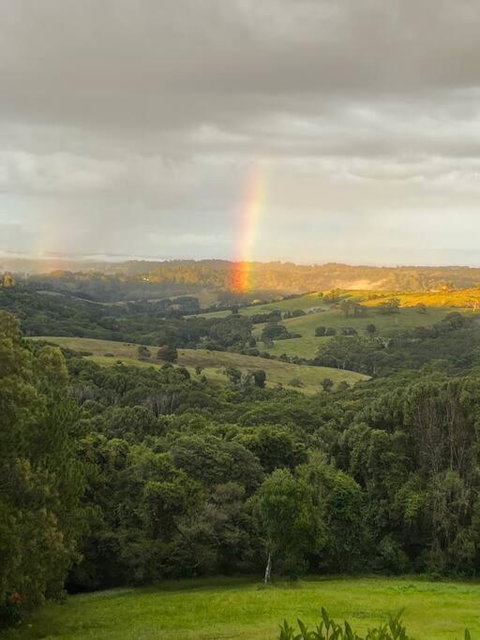 Sanctuary In Luscious Green Hills Of Coorabell - Dalby Accommodation 2