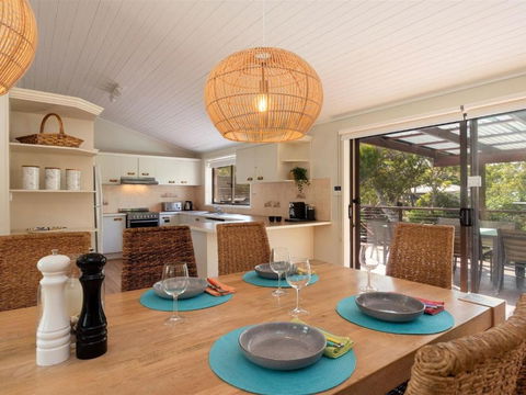 Sandcastles - Dalby Accommodation 3