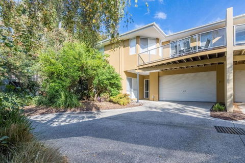 Sandpiper 5 - Close To Town And Beach - Dalby Accommodation 0