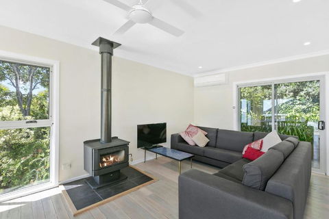 Sands End - Dalby Accommodation 2