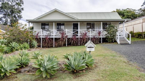 Sandy Cottage - Dalby Accommodation 0