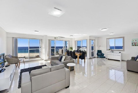 Sandy Cove Apartment The Entrance 31 - Dalby Accommodation 3