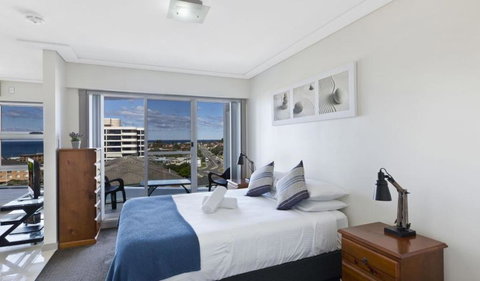 Sandy Cove Apartment The Entrance 48b - Dalby Accommodation 1