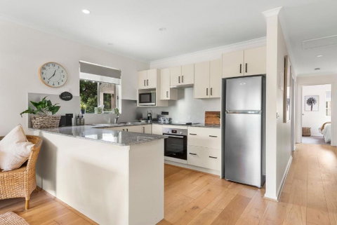 Sandy Days - Dalby Accommodation 3