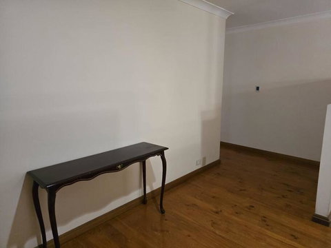 Serene Escape In Altona Meadows - Dalby Accommodation 3