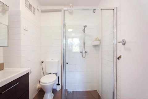Simple Charm - Dalby Accommodation 3