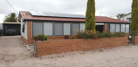 Smoky Bay Holiday Home - Dalby Accommodation 0