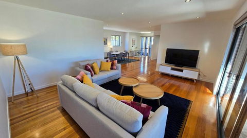 Snappy Springvale 3 Bed House - Dalby Accommodation 2