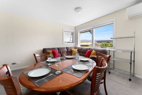T Bar On Twynam - Modern 2BR Apartment L WiFi L Netflix L BBQ L Smart TV L Air-Con - Dalby Accommodation 2
