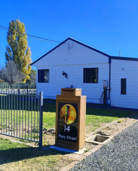 The Berri Bubble Lodge - Dalby Accommodation 0