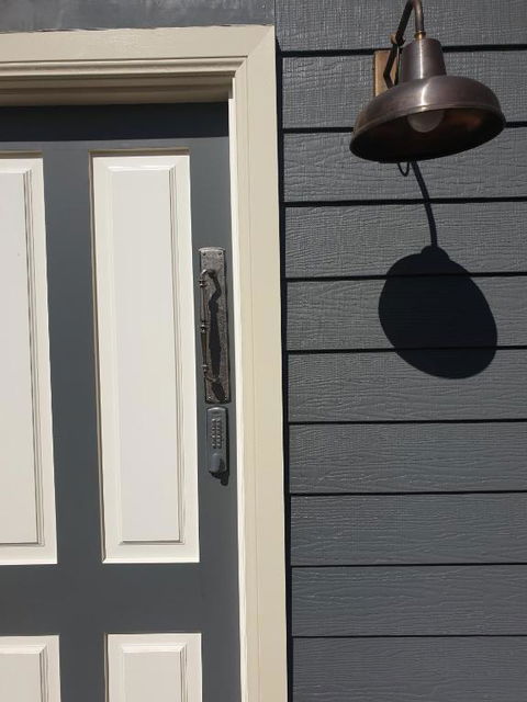 The Bower@ Kings Cottage - Dalby Accommodation 2