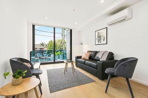 The Even Apartment In Carnegie With Parking - Dalby Accommodation 0