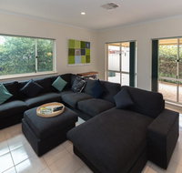 Beachside at Normanville - 7 Ronald Street - Dalby Accommodation