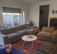 Beachside beauty - Dalby Accommodation