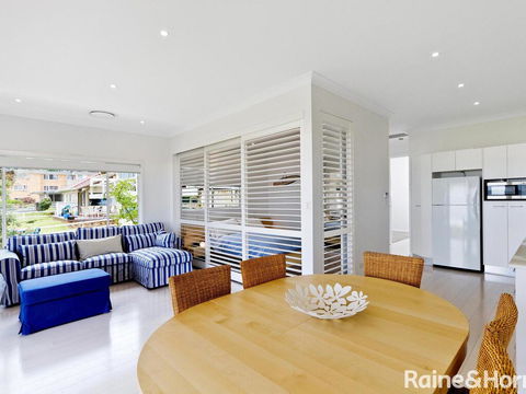 Beachside Bungalow #4 - 4/139 Avoca Drive, Avoca Beach - Dalby Accommodation 1