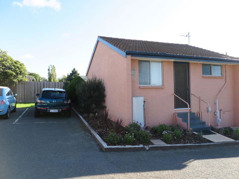 Beachside Rest - Dalby Accommodation 1