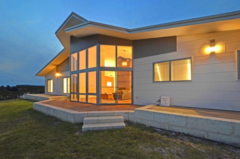 Beaufortia Views - Dalby Accommodation 3