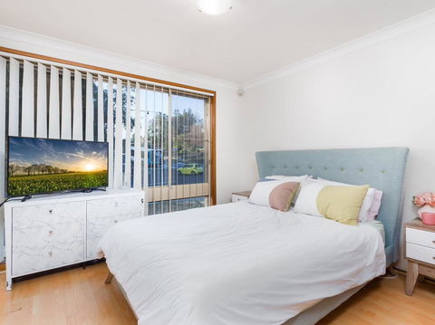 Beautiful Home Norwest Of Sydney - Dalby Accommodation 2