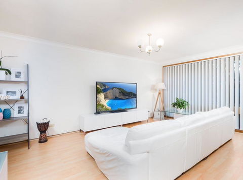 Beautiful Home Norwest Of Sydney - Dalby Accommodation 0