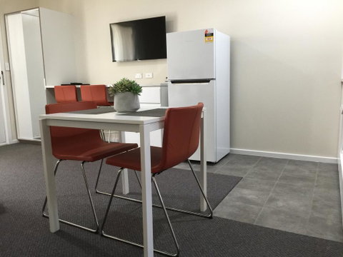 Bega Village Motor Inn - Dalby Accommodation 1