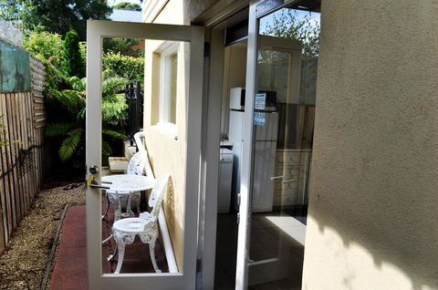 Belton Apartments - The Studio - Dalby Accommodation 2