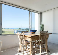 Best beachside location in Clovelly with Parking - Dalby Accommodation
