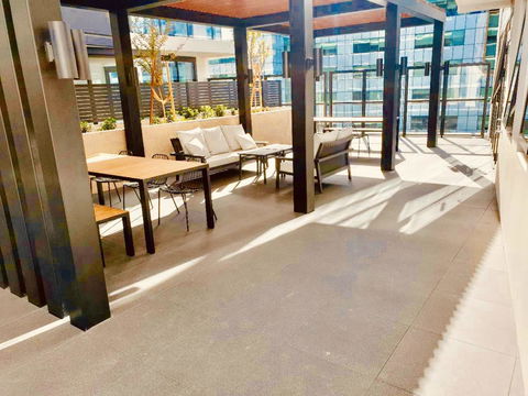 Best Located Brand New Apartment In Canberra CBD - Dalby Accommodation 1