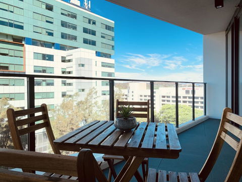 Best Located Brand New Apartment In Canberra CBD - Dalby Accommodation 3