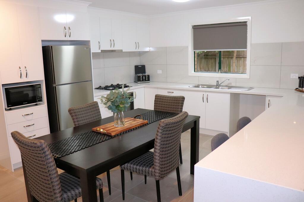 Fawkner North VIC Dalby Accommodation