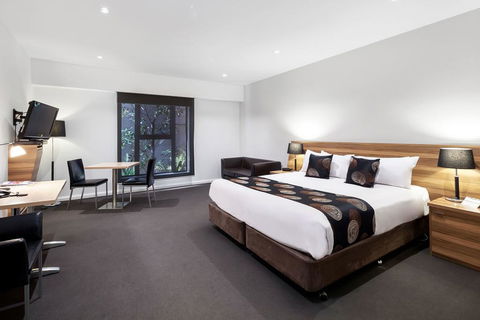 Best Western Plus Ballarat Suites - Dalby Accommodation 1