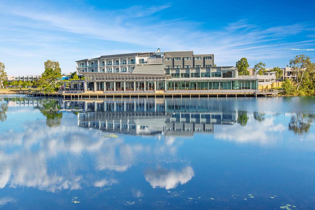North Lakes QLD Dalby Accommodation