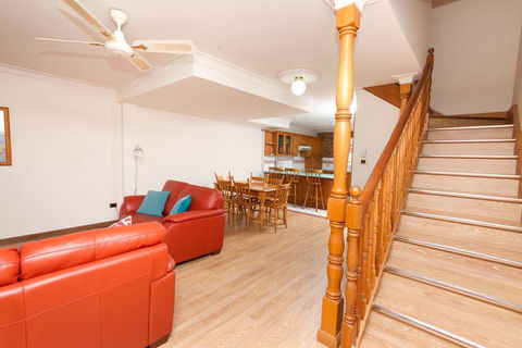Birchgrove Terrace, Unit 3, Recreation Lane - Dalby Accommodation 3