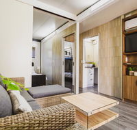 Blue Sapphire Village - Dalby Accommodation