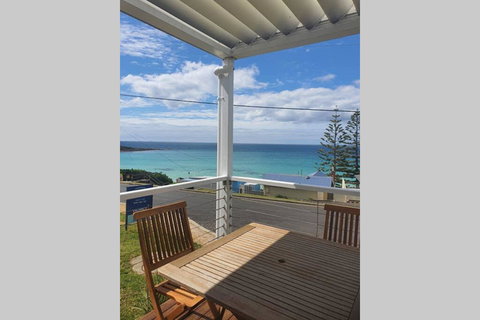 Boat Harbour Beach Luxury Villa - Dalby Accommodation 2