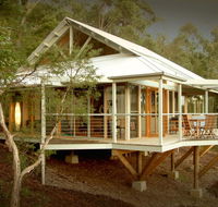 Bombah Point Eco Cottages - Dalby Accommodation