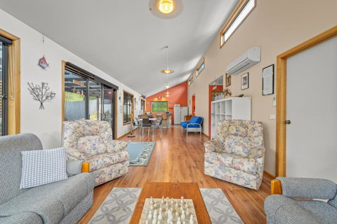 The Shack Port Arthur - Dalby Accommodation 1