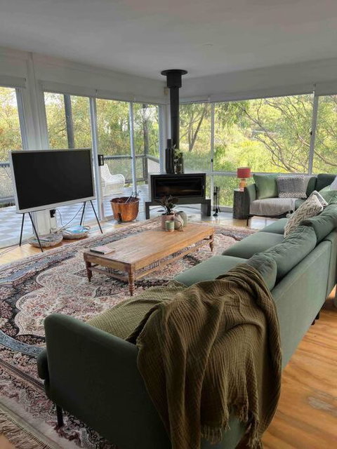 The Treehouse - Dalby Accommodation 3