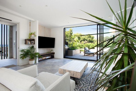 The Treehouse Penthouse - Dalby Accommodation 2