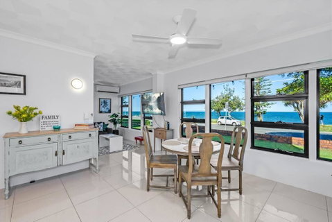 Waterfront Bliss In Margate - 30 Min From Brisbane - Dalby Accommodation 0