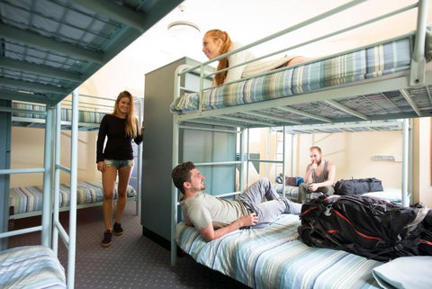 YHA Blue Mountains Katoomba - Dalby Accommodation 1