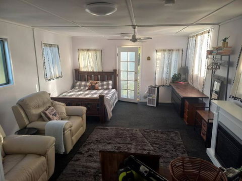 Maison De Lavande Farmstay - Dalby Accommodation 3