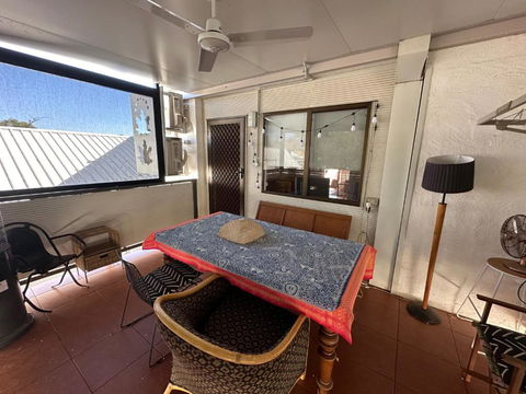 Secure Bush Sanctuary - Dalby Accommodation 1