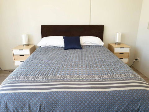 Waverley Apartment E-one Bedroom Wifi Available - Dalby Accommodation 2