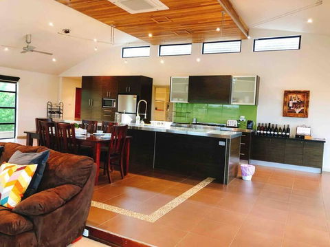 Yarra Valley Badgers Brook Winery House 1 - Dalby Accommodation 0