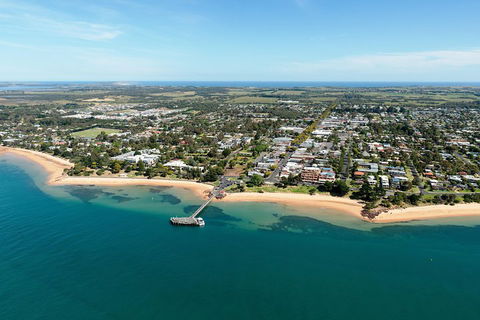 Phillip Island Helicopter Tour - Dalby Accommodation 1
